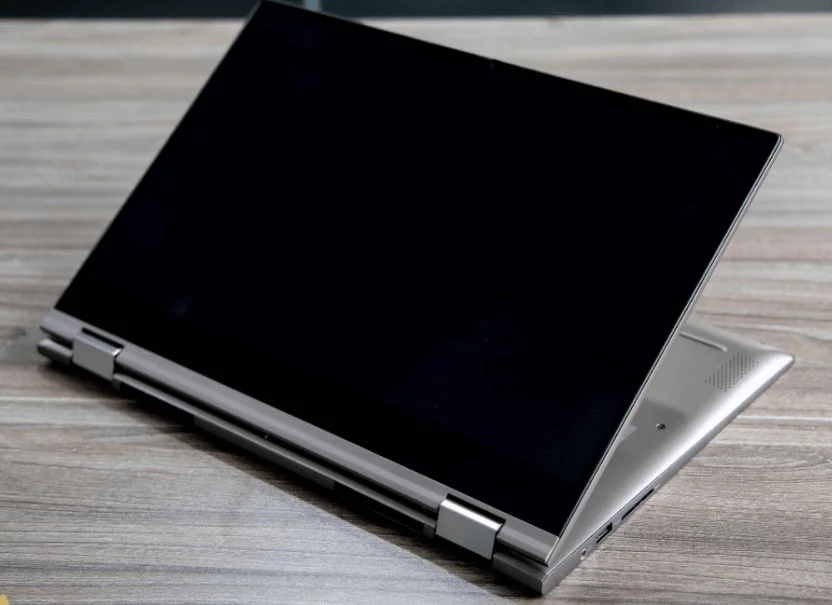 Khả năng xoay 360 trên chiếc Dell Inspiron 7405