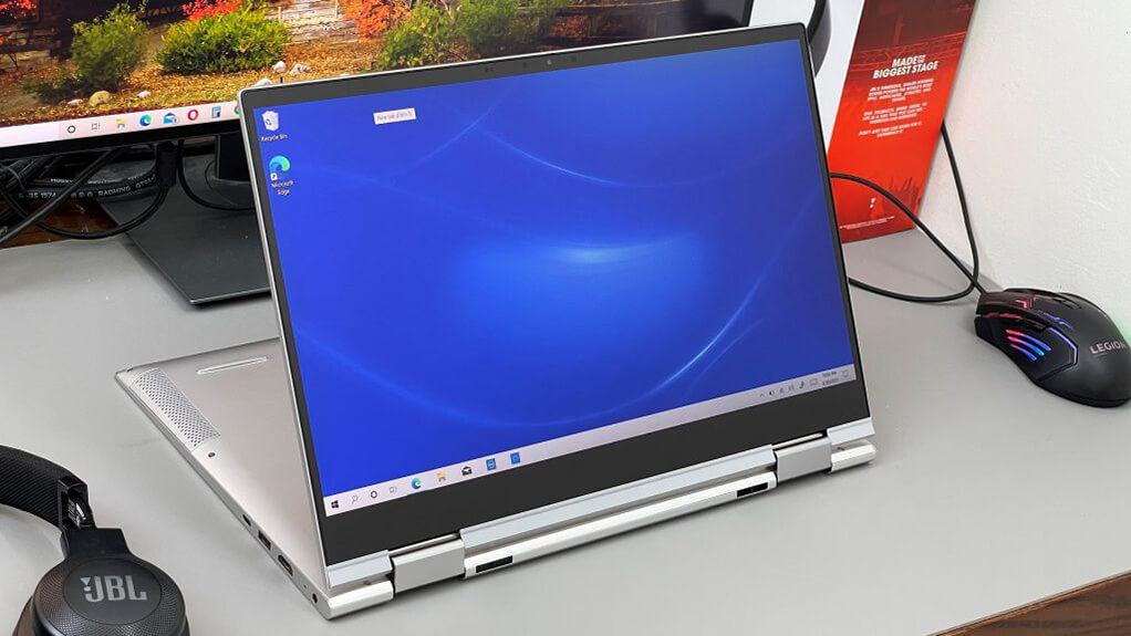 Màn hình cảm ứng sắc nét của Dell Inspiron 7506