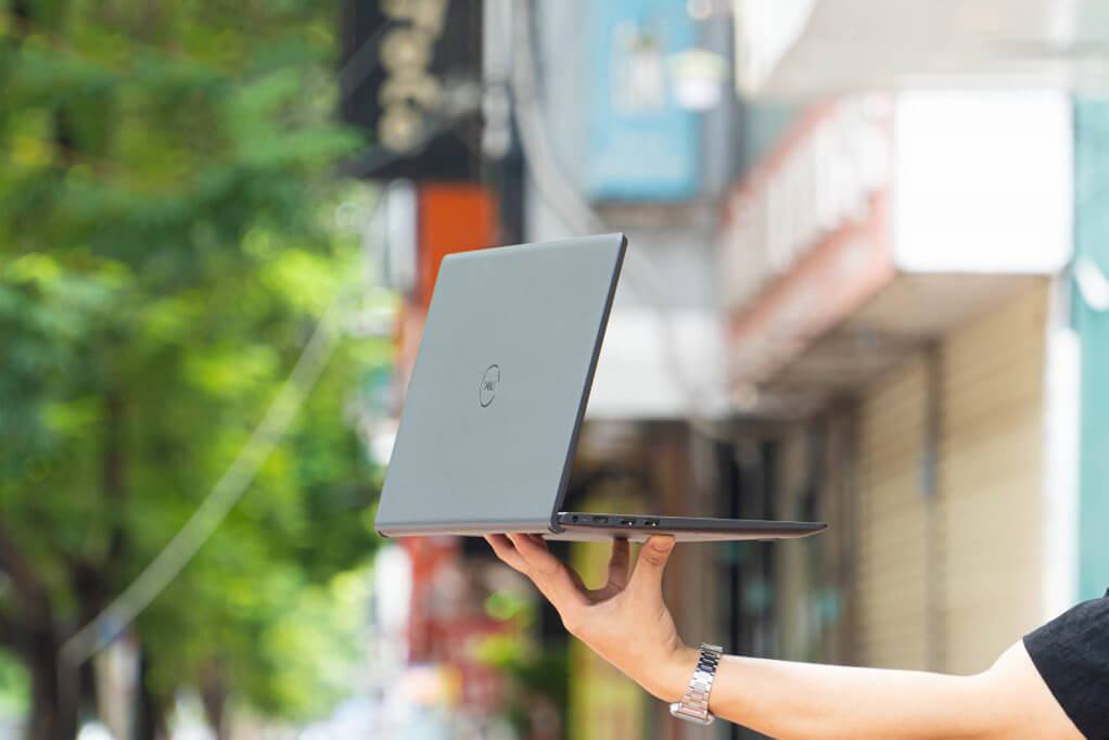 Dell Inspiron 3511