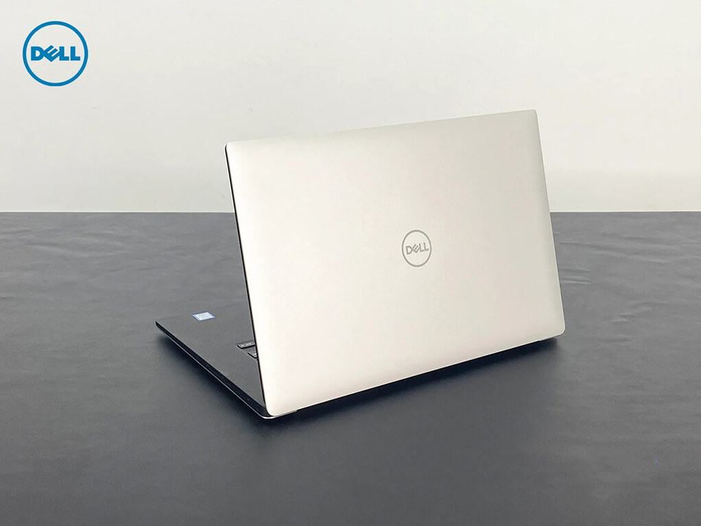 Thiết kế của Dell XPS 7590